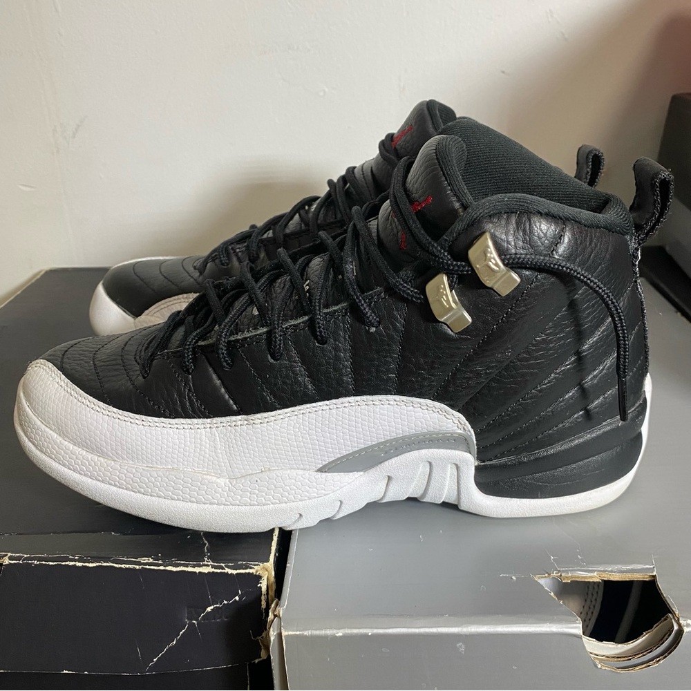 Nike Air Jordan 12 Retro Playoffs  Size 7Y - Picture 4 of 9